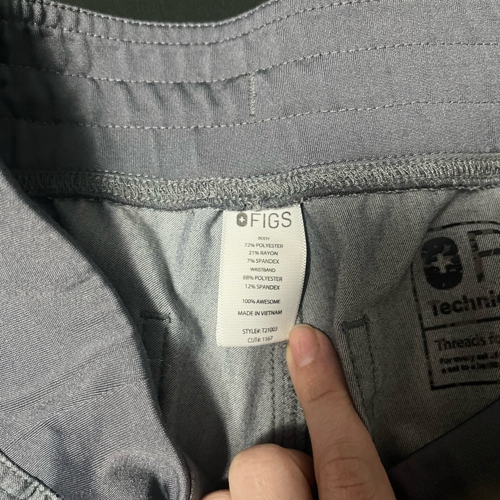 Figs Livingston Basic Scrub Pants - image 4